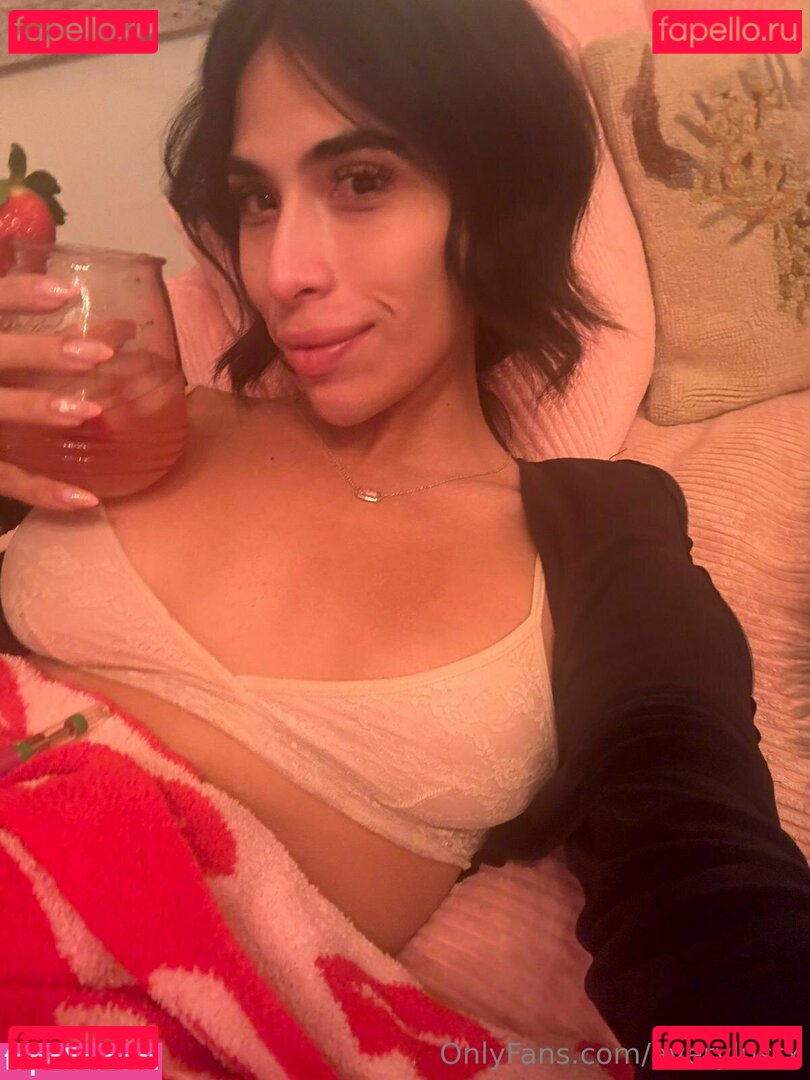 averylustx Onlyfans Photo Gallery 