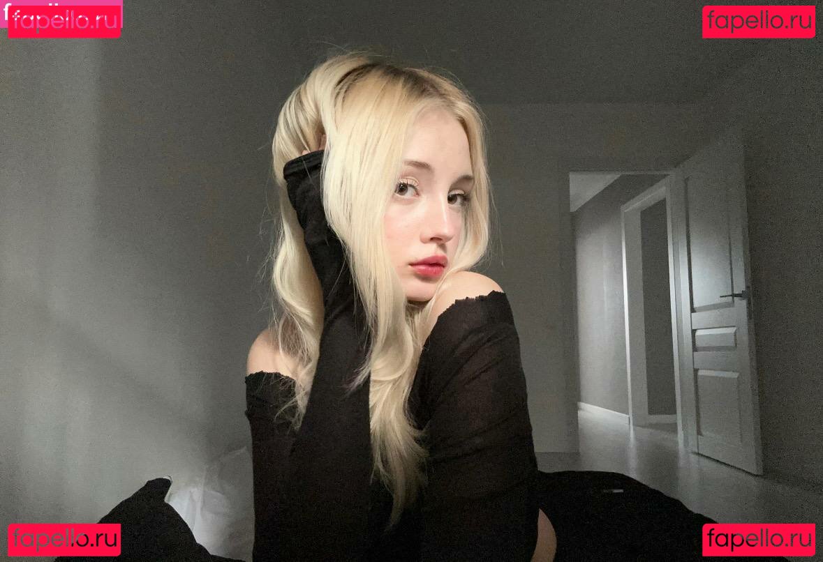 saizneko / simenkko / simenko Onlyfans Photo Gallery 