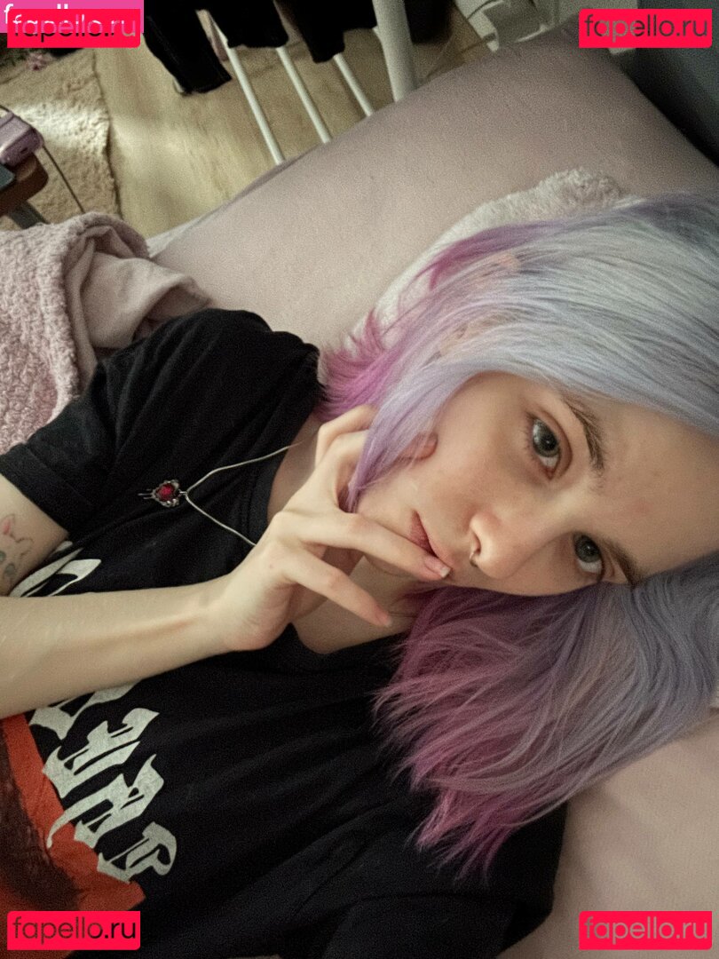 Ksenia Mess / isla-moon / saya moon / sayamoon Onlyfans Photo Gallery 