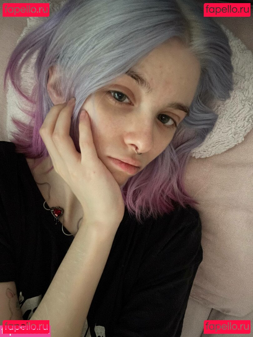 Ksenia Mess / isla-moon / saya moon / sayamoon Onlyfans Photo Gallery 