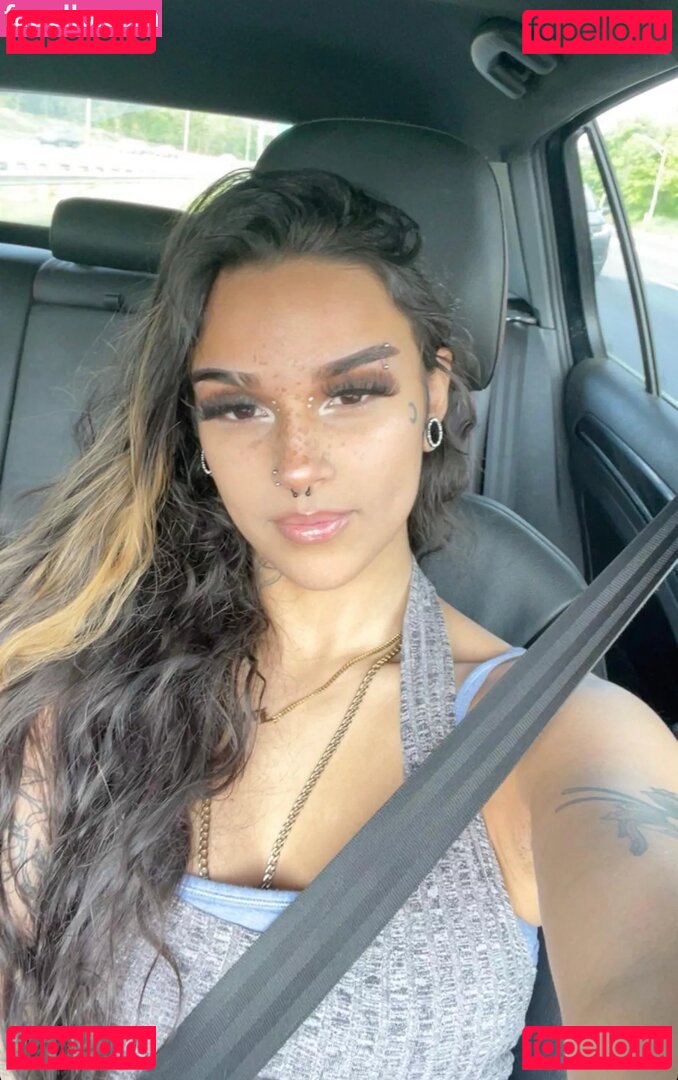 Lunamoonrivas / lunamoonpoles Onlyfans Photo Gallery 