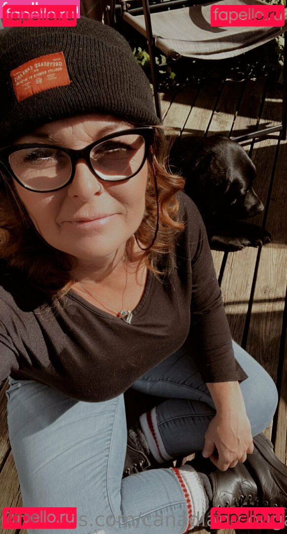 canadian-cougar / ms_sandralyn2 Onlyfans Photo Gallery 