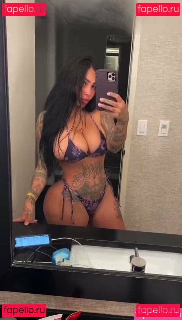 Brittanyarazavi Onlyfans Photo Gallery 