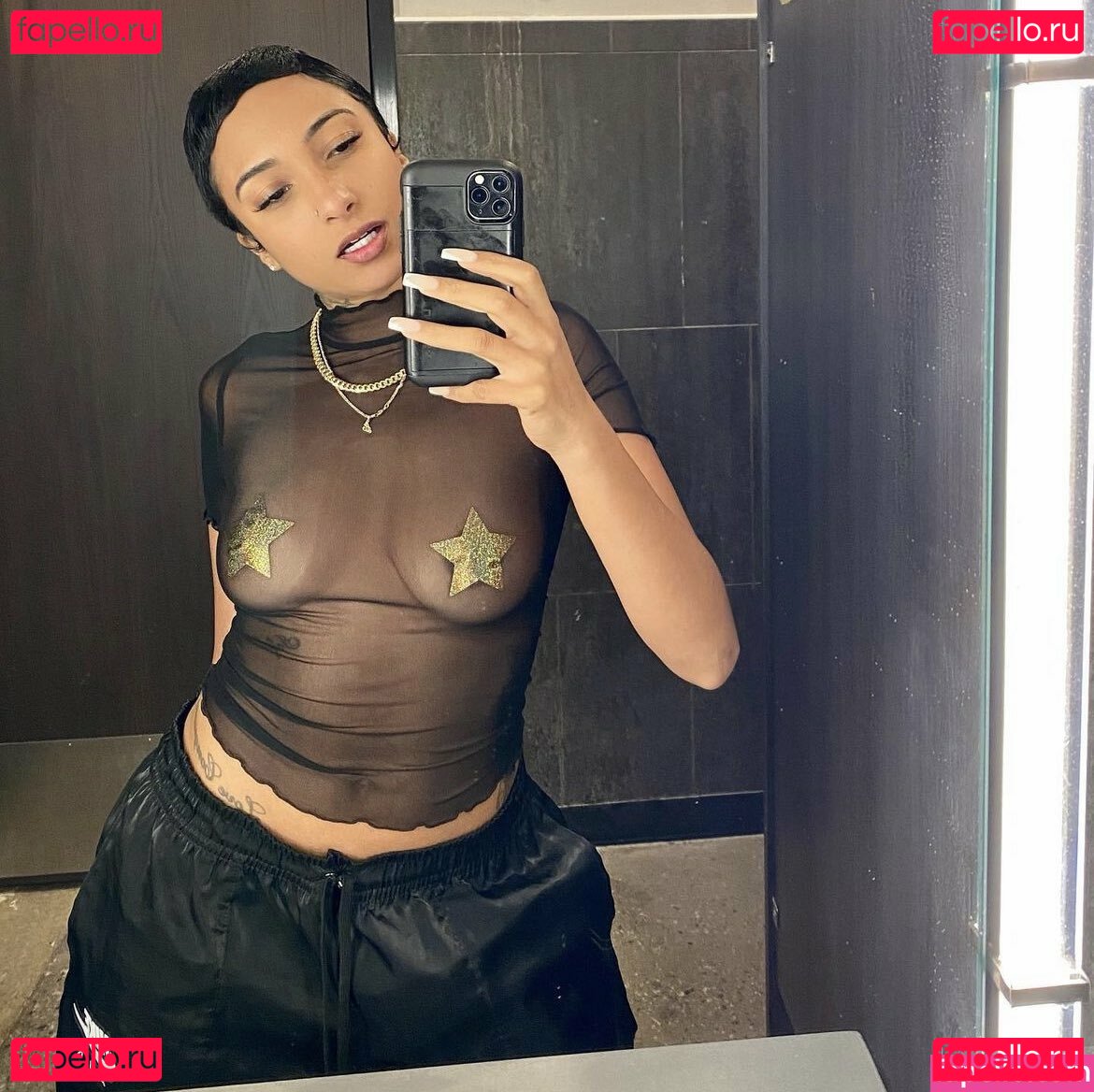 bbyaz / goaziago Onlyfans Photo Gallery 