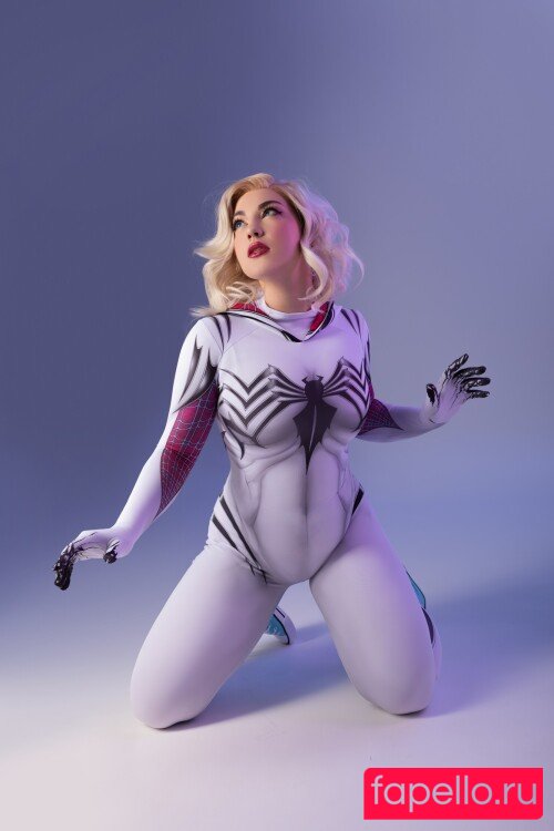 Zoe Volf Cosplay Onlyfans Photo Gallery 