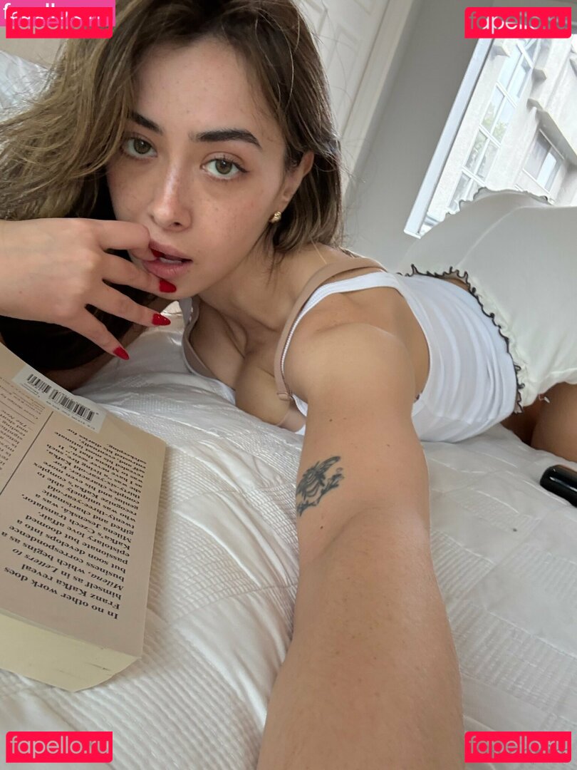 chloekim Onlyfans Photo Gallery 