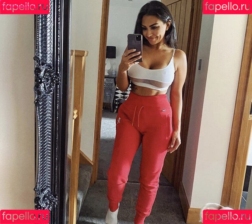 Natasha Sandhu Onlyfans Photo Gallery 