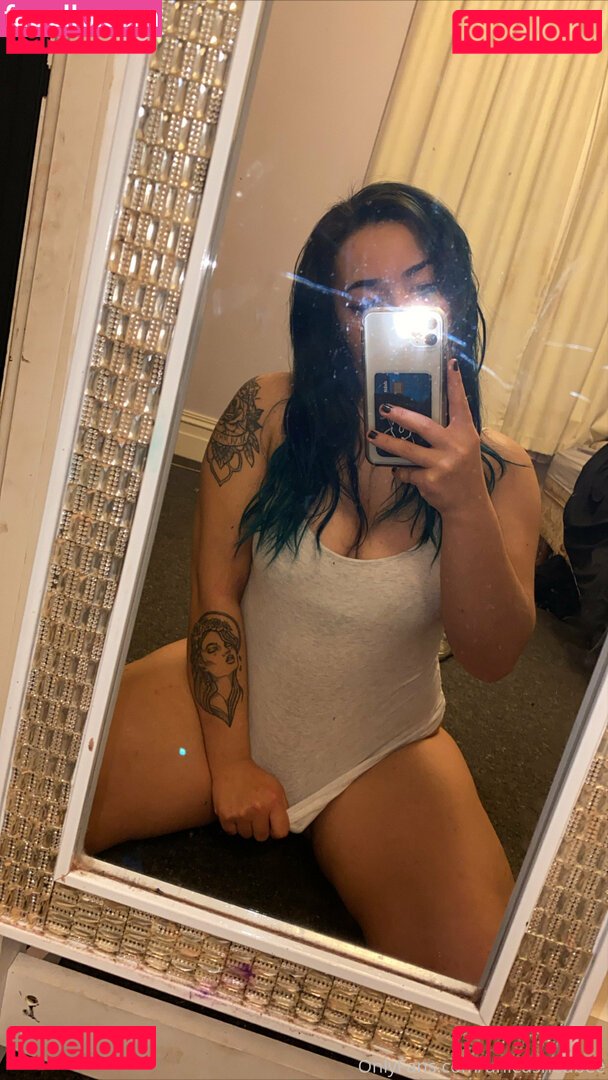 unleashedb_ / unleashedbee Onlyfans Photo Gallery 