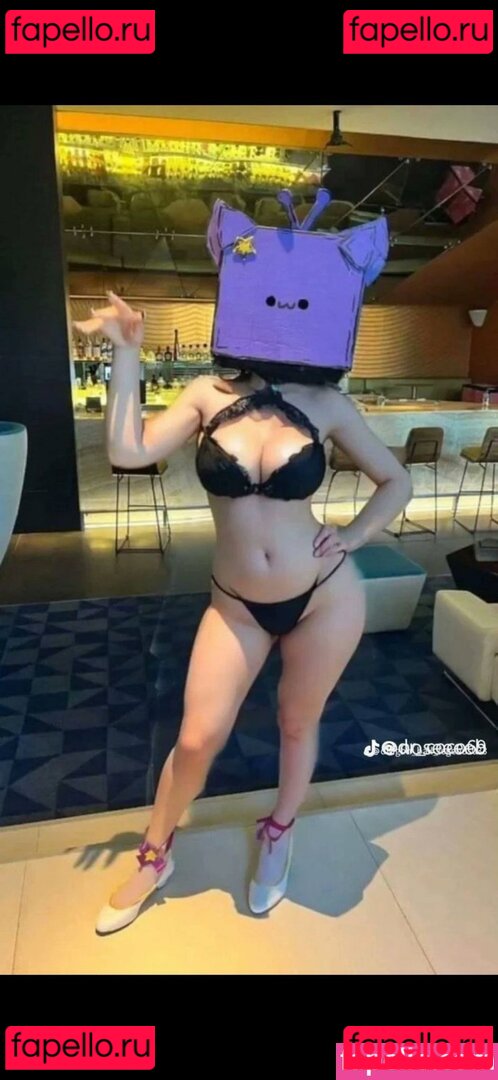 NimuVT Onlyfans Photo Gallery 