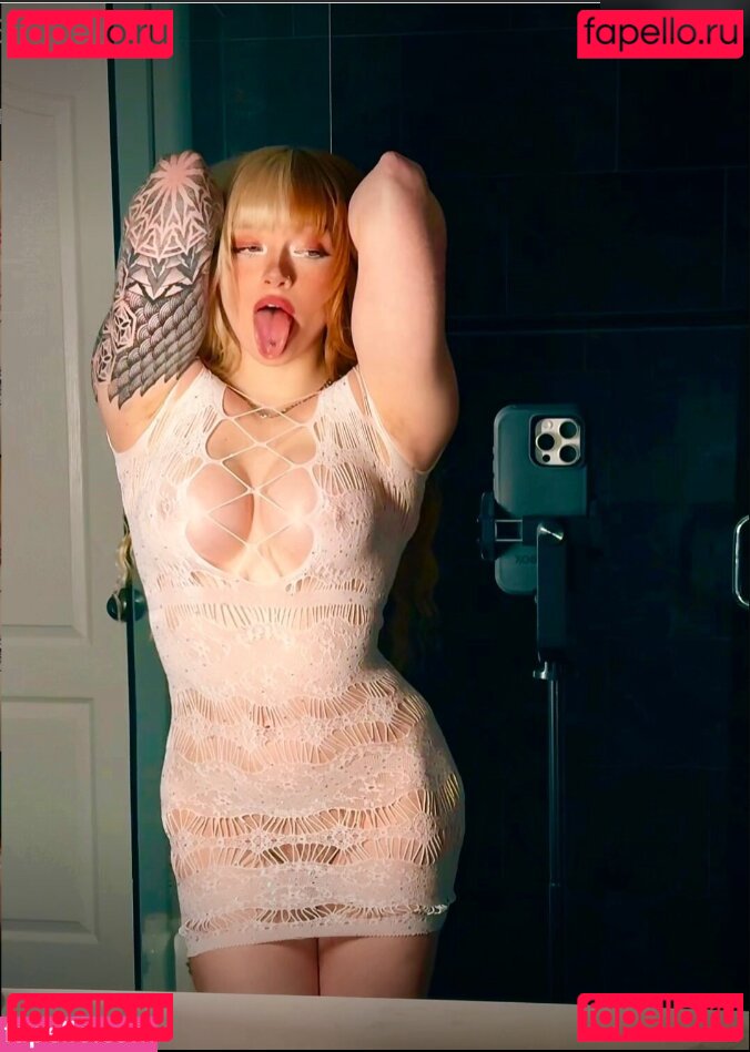 Xinia / xinia_official Onlyfans Photo Gallery 