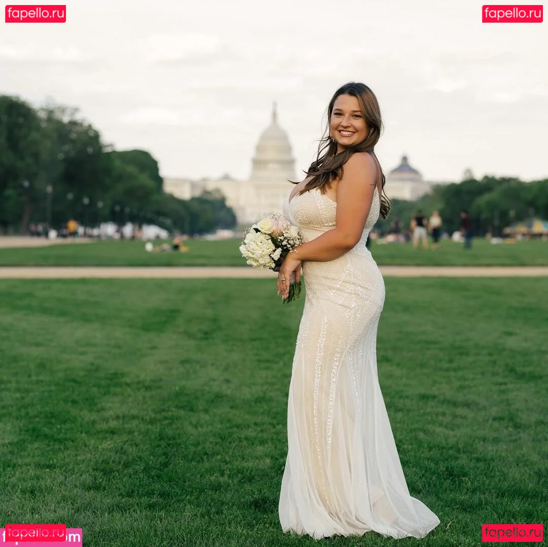 Grace H Onlyfans Photo Gallery 