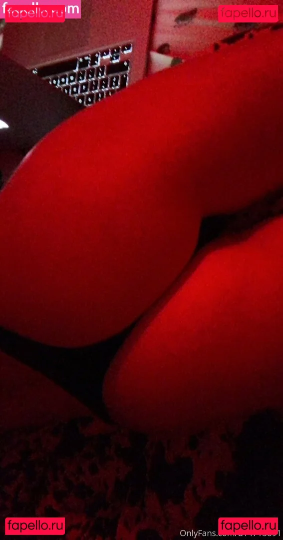 mbeck02 Onlyfans Photo Gallery 