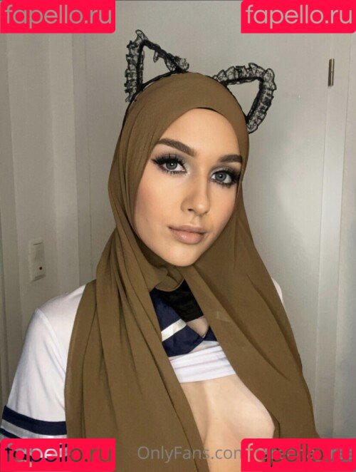 Fareeha Bakir Onlyfans Photo Gallery 