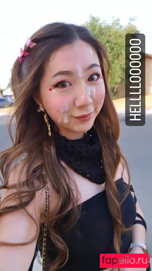 Fuslie Onlyfans Photo Gallery 
