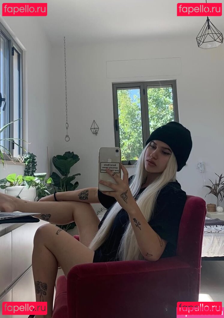 Meshi Roter / meshilily Onlyfans Photo Gallery 