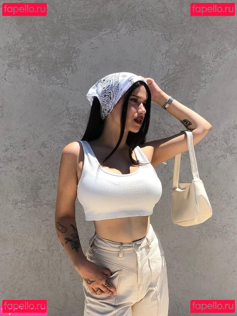 Meshi Roter / meshilily Onlyfans Photo Gallery 