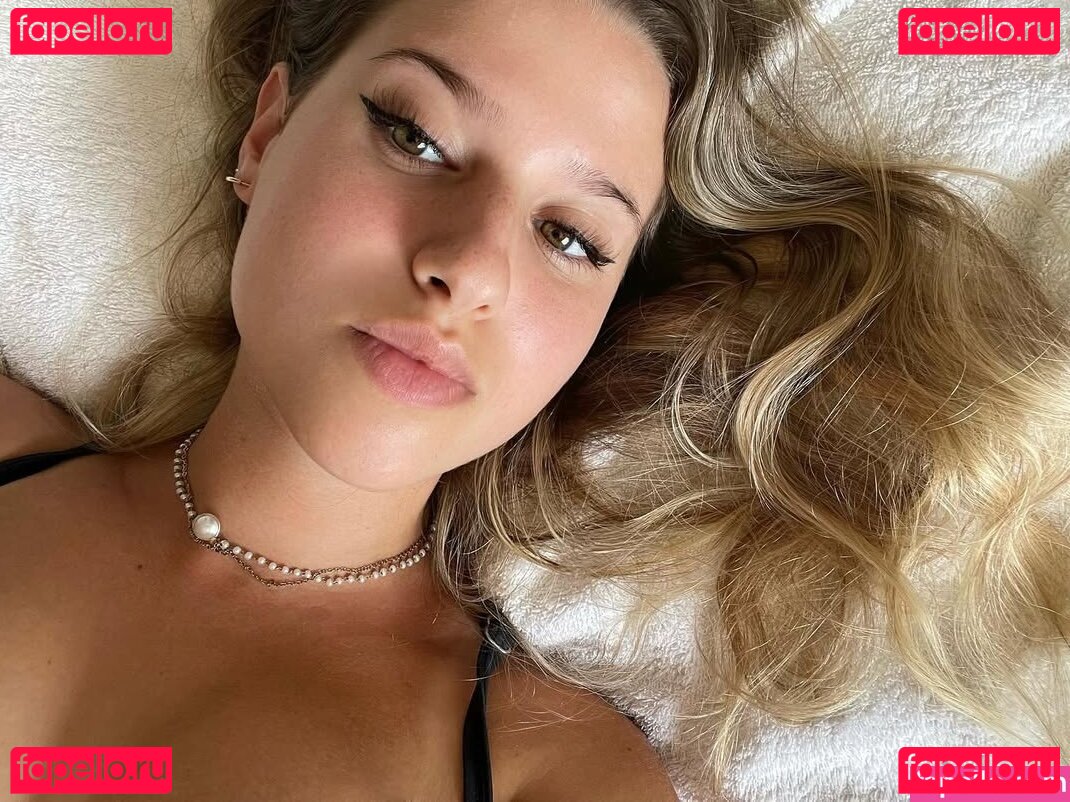 Meshi Roter / meshilily Onlyfans Photo Gallery 