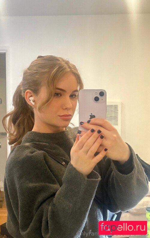 Everlylaness Onlyfans Photo Gallery 