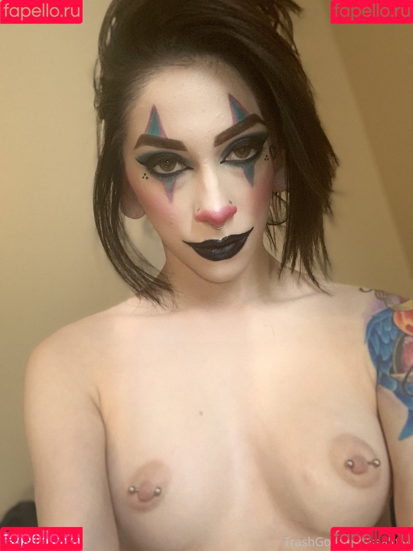 trashgoddess Onlyfans Photo Gallery 