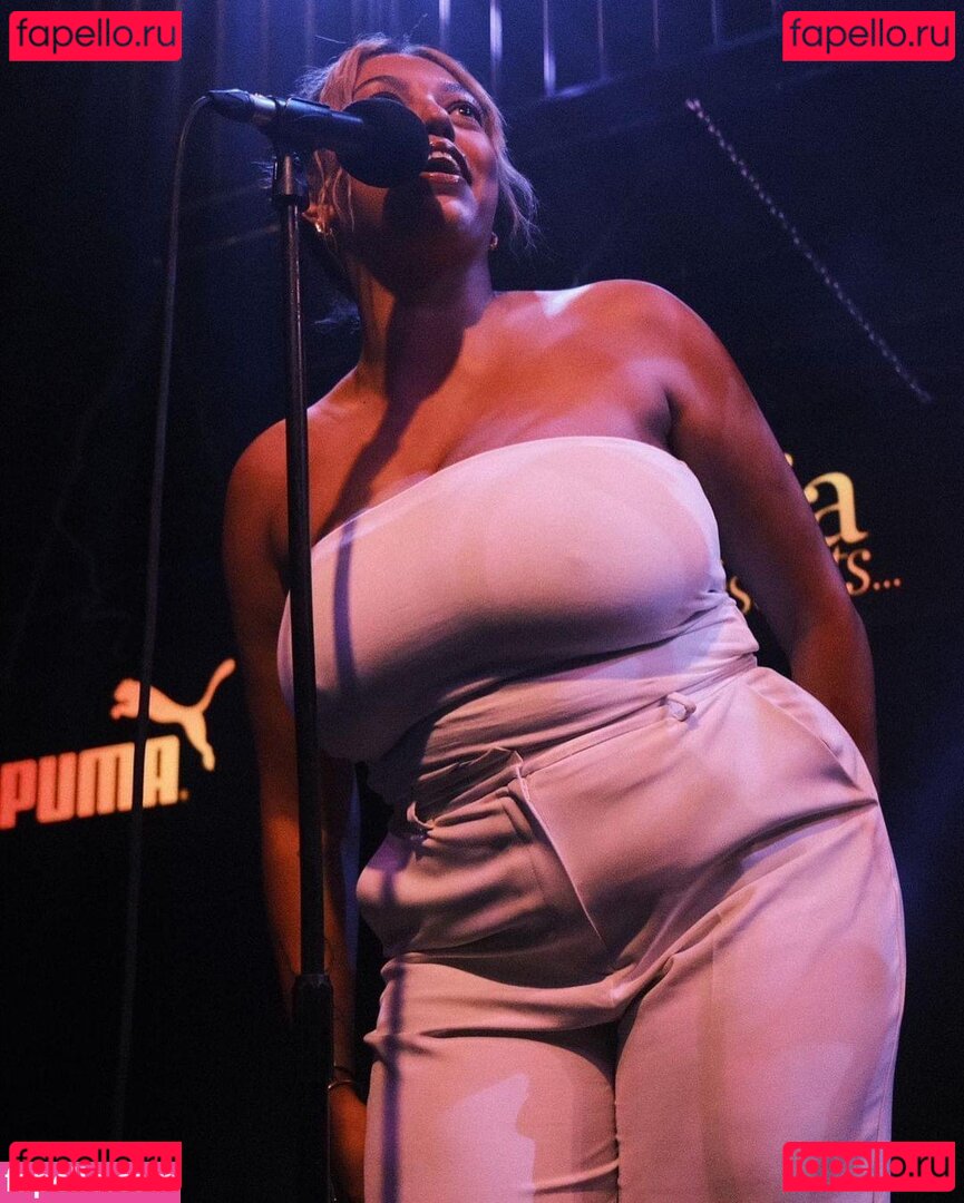 Mahalia / lowkeymahalia Onlyfans Photo Gallery 