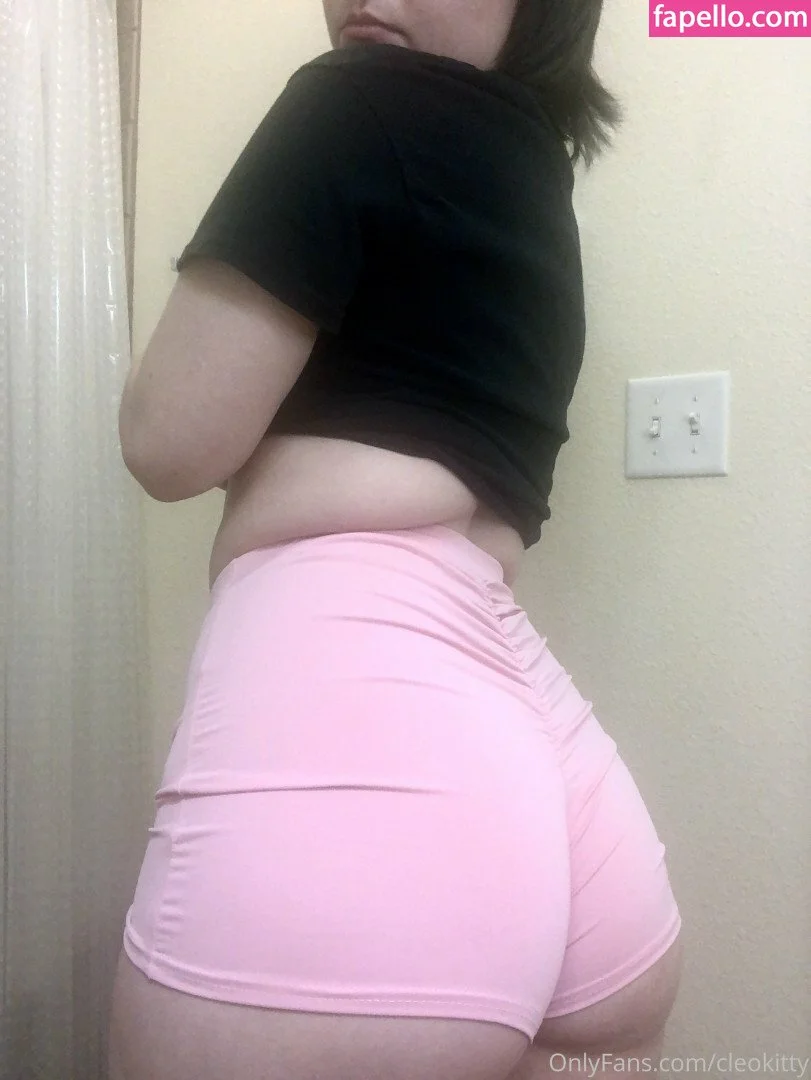 pocketsapio Onlyfans Photo Gallery 