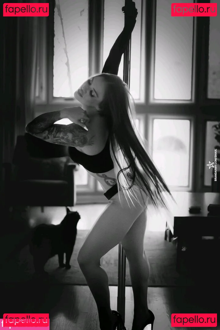 Shaul Guerrero Onlyfans Photo Gallery 