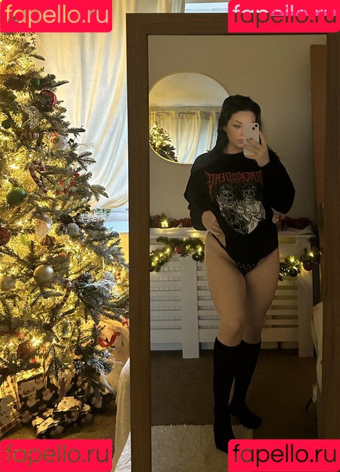 KatyLouise Onlyfans Photo Gallery 