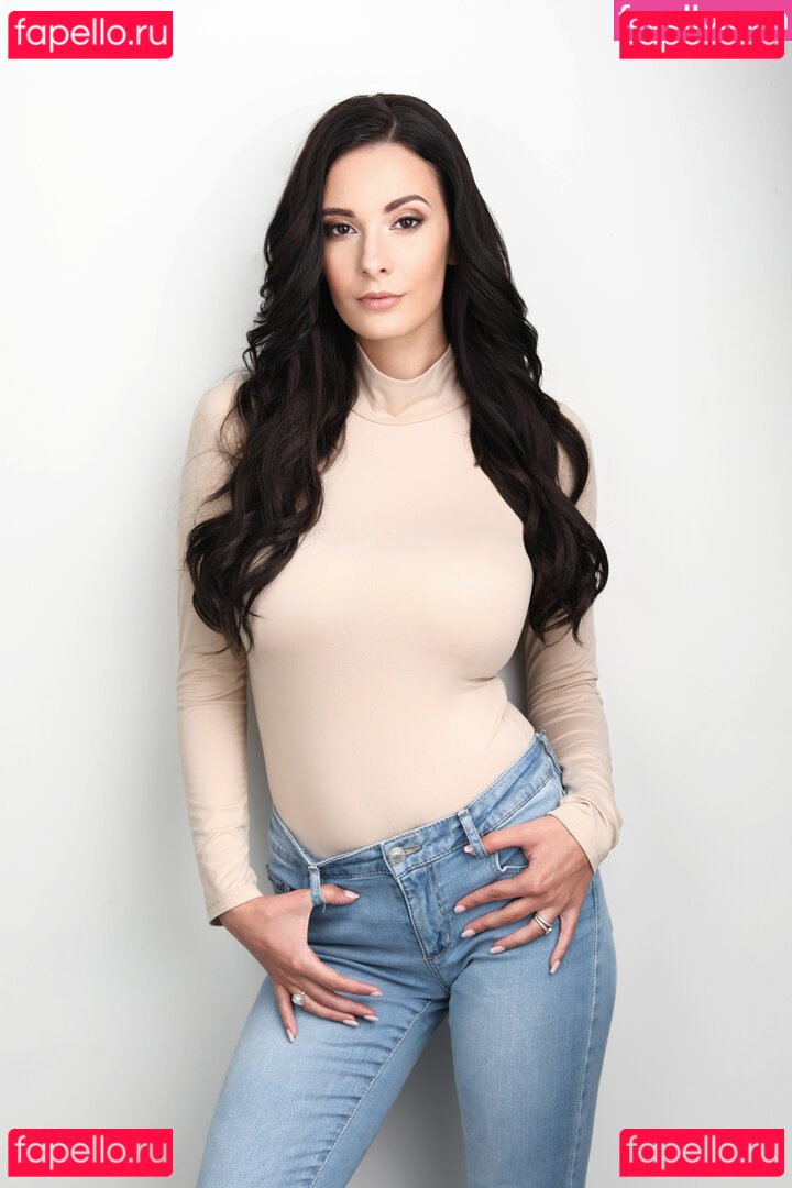 Victoria Hunt Onlyfans Photo Gallery 