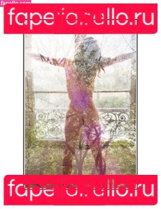 Milla Jovovich / MillaJovovich Onlyfans Photo Gallery 