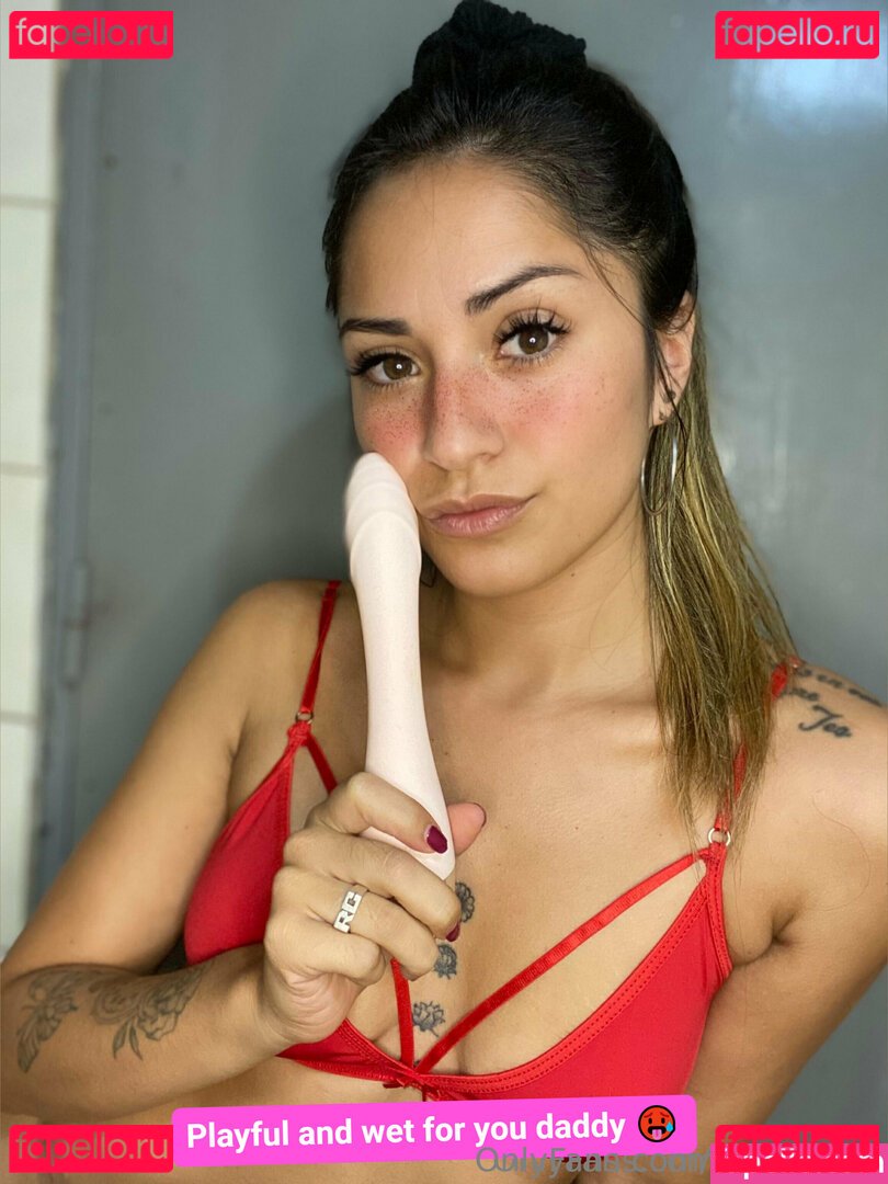 hellomica_ / hellomicca Onlyfans Photo Gallery 