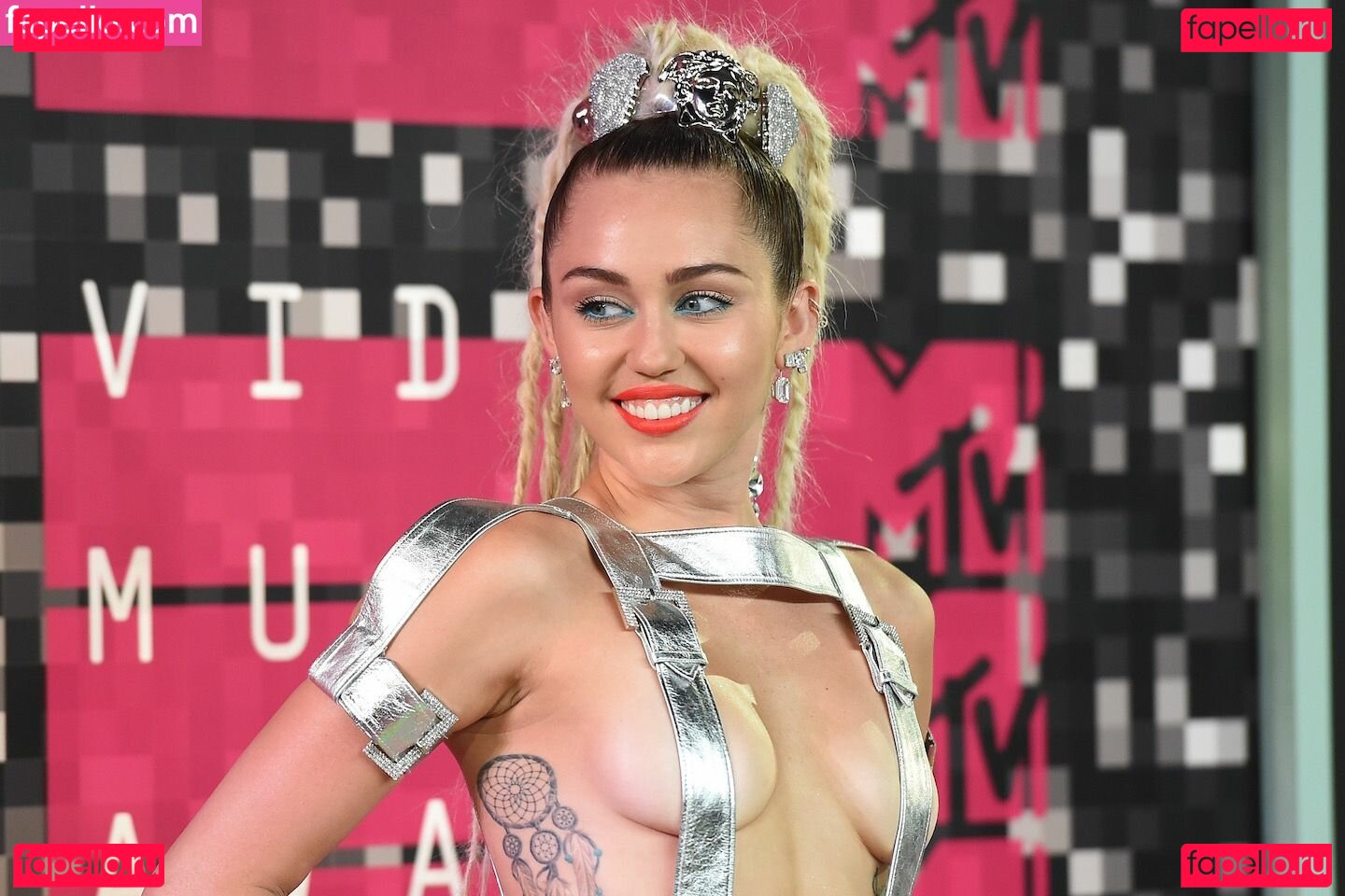 Cyrus Miley Onlyfans Photo Gallery 