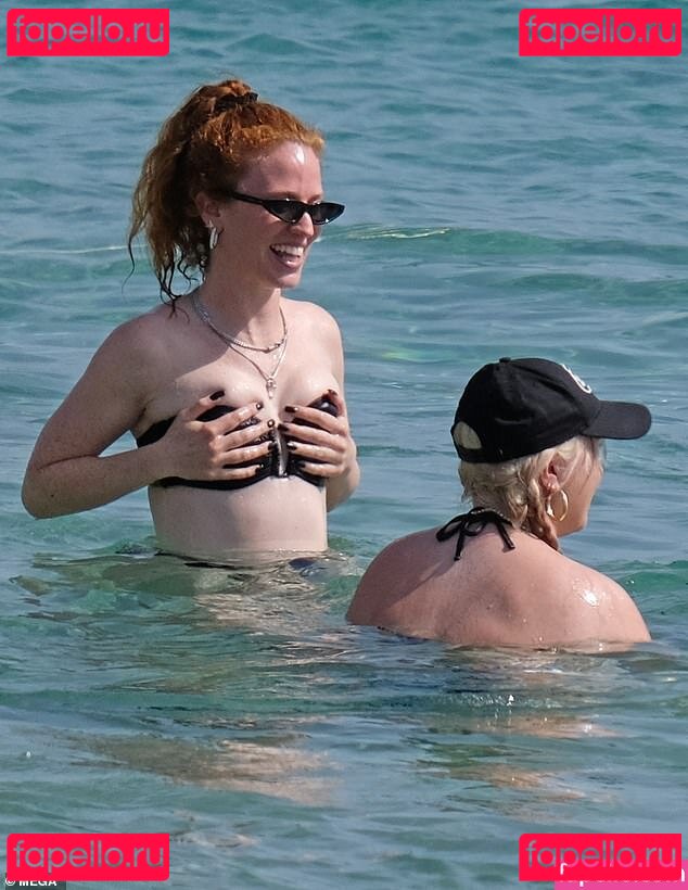 Jess Glynne / jessglynne Onlyfans Photo Gallery 