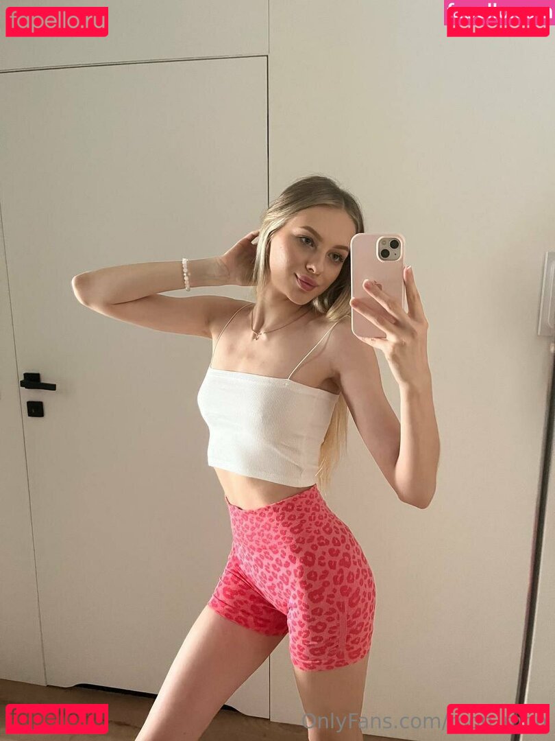 mon_mo_mo_mon / mon_mon Onlyfans Photo Gallery 