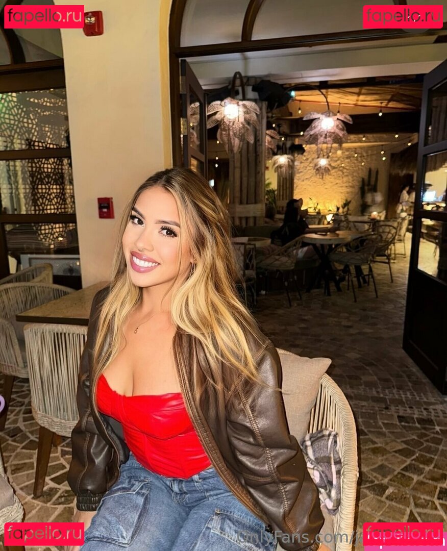 jasminzare Onlyfans Photo Gallery 