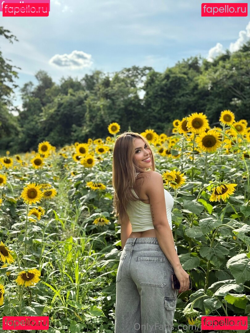 jasminzare Onlyfans Photo Gallery 