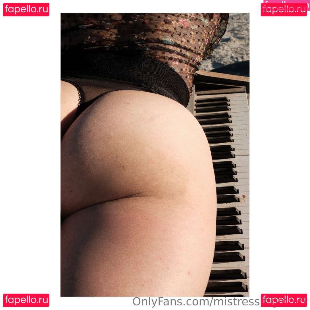 mistressreginaxx Onlyfans Photo Gallery 