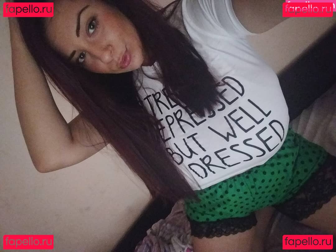 Vladislava A / vladislava_661 Onlyfans Photo Gallery 