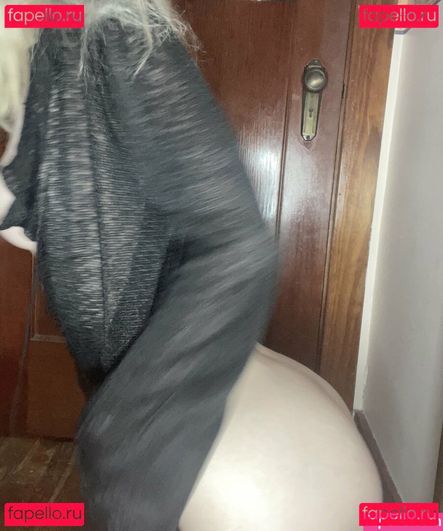 / Demi0na / ursecretbunny Onlyfans Photo Gallery 