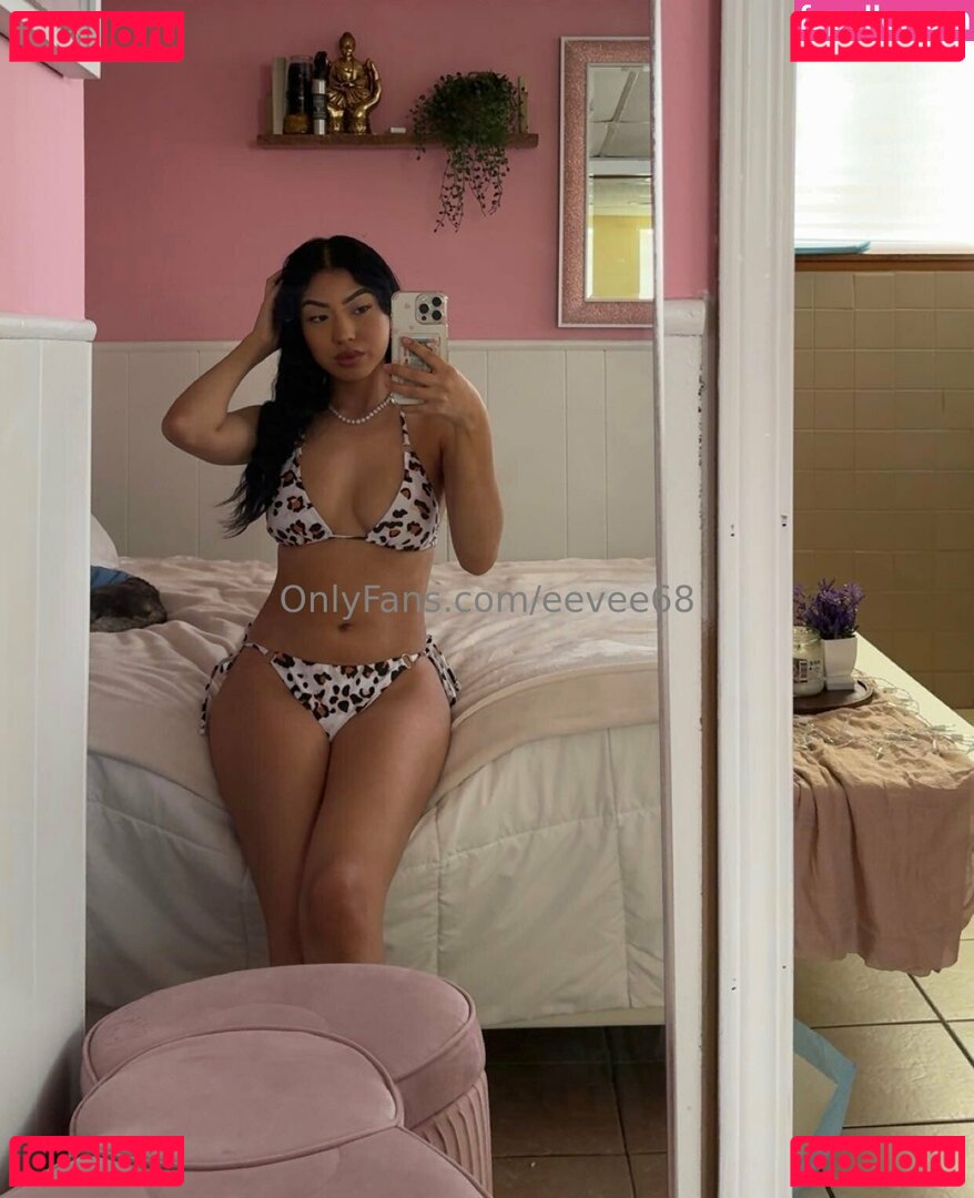 eevee68 Onlyfans Photo Gallery 