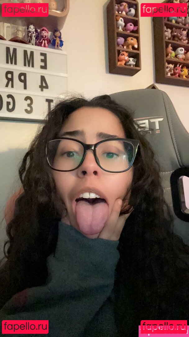 Crybabysmallfry / notasexworker_ / smallfrycrybaby Onlyfans Photo Gallery 