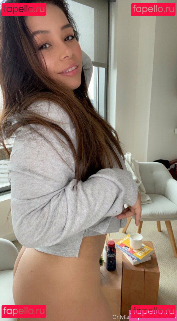 luciadiaries / luciaindries Onlyfans Photo Gallery 