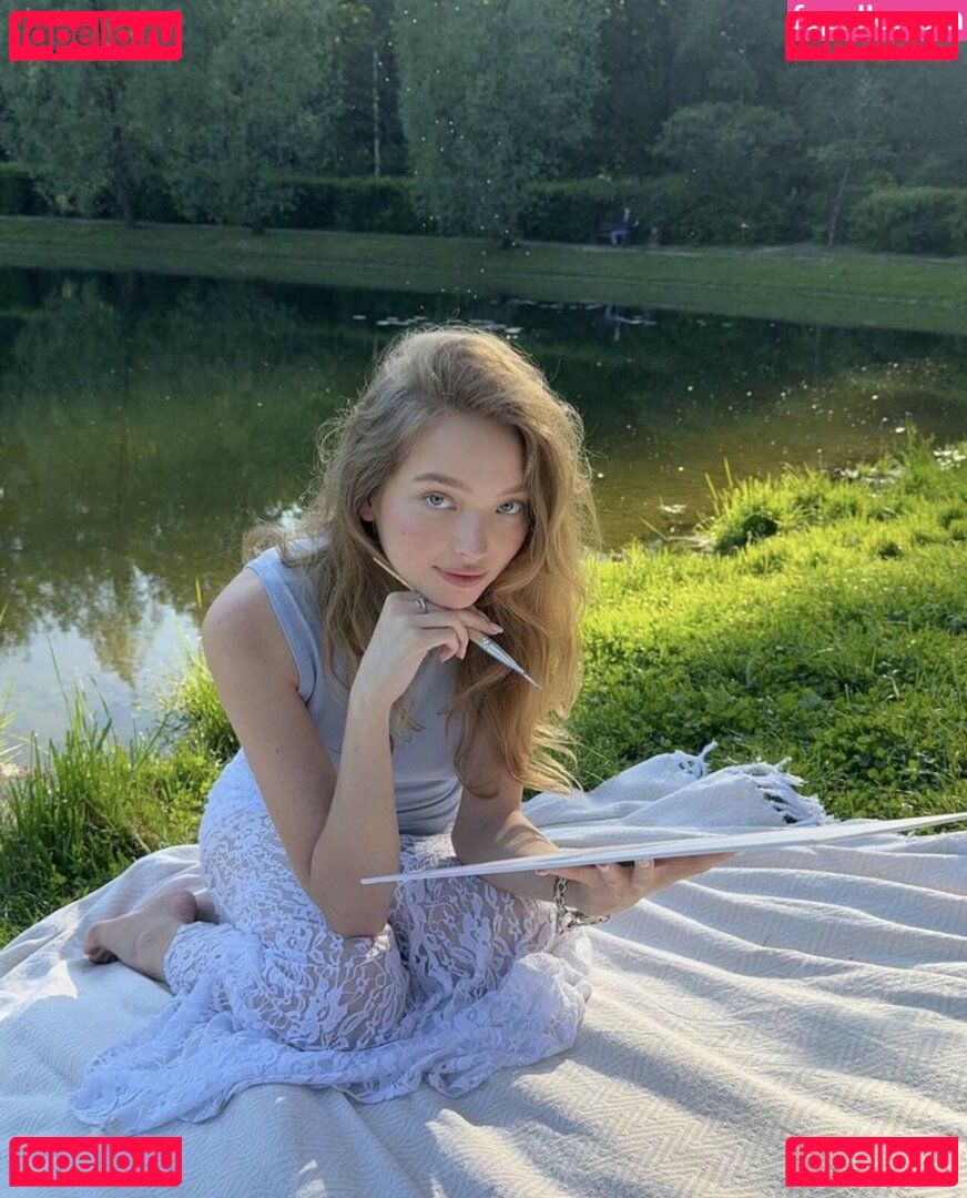 Milena Ioanna / imilenaioanna Onlyfans Photo Gallery 