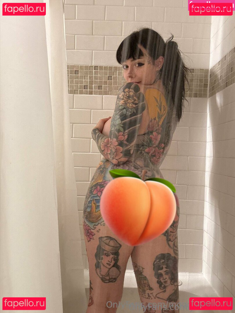 Juneeberri Onlyfans Photo Gallery 