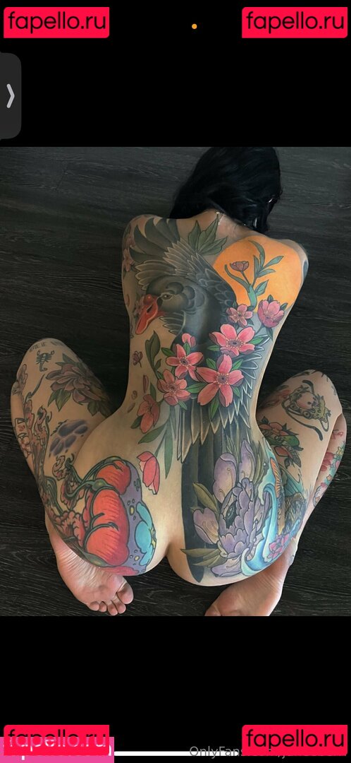 Juneeberri Onlyfans Photo Gallery 