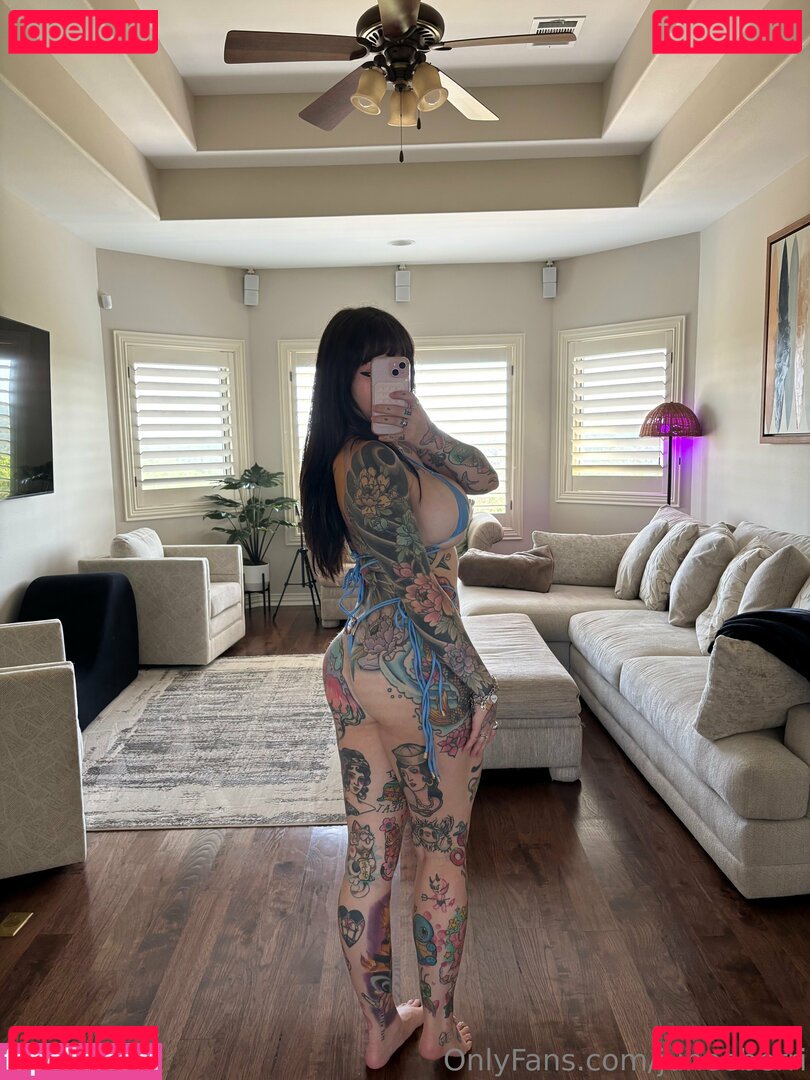 Juneeberri Onlyfans Photo Gallery 