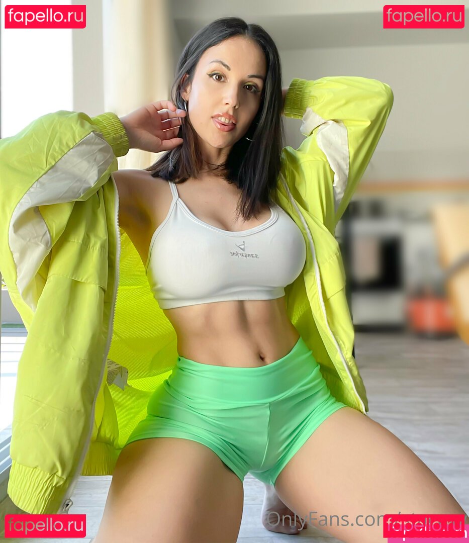 staceysilvatv / staceyv Onlyfans Photo Gallery 