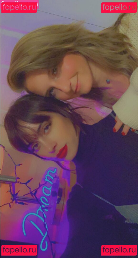 galacticgypsy28 / princejoshy Onlyfans Photo Gallery 