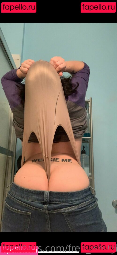 free_wedgies Onlyfans Photo Gallery 