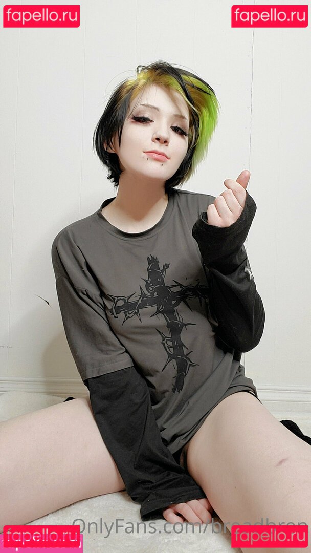 nekobread Onlyfans Photo Gallery 