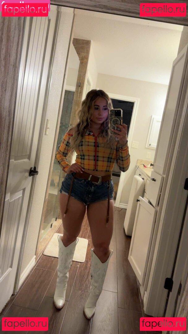 Saren1 / fit_sare Onlyfans Photo Gallery 